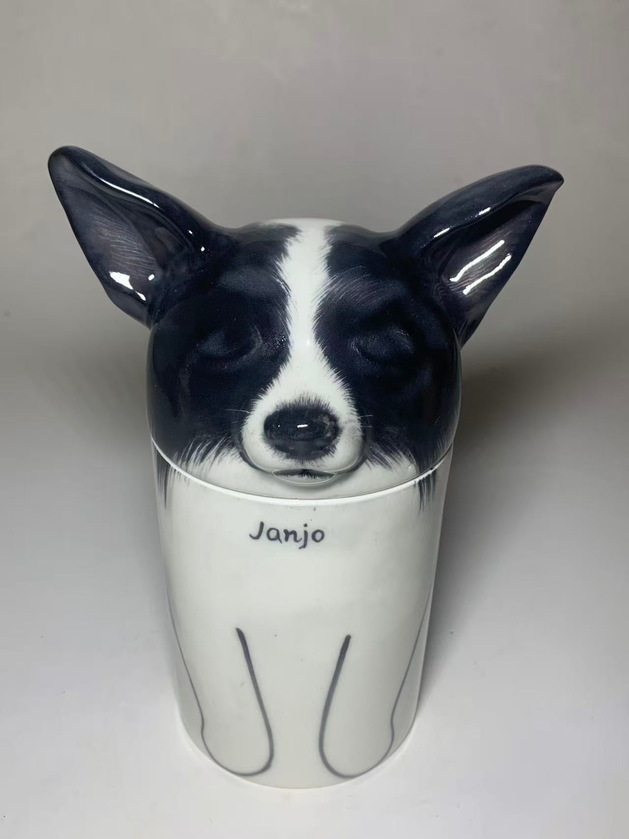 The Forever Portrait Urn